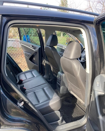 Volkswagen Tiguan cena 49000 przebieg: 130697, rok produkcji 2015 z Toruń małe 67